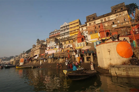 Ahilyabai Ghat Varanasi: A Practical Guide to the Queen’s Riverfront